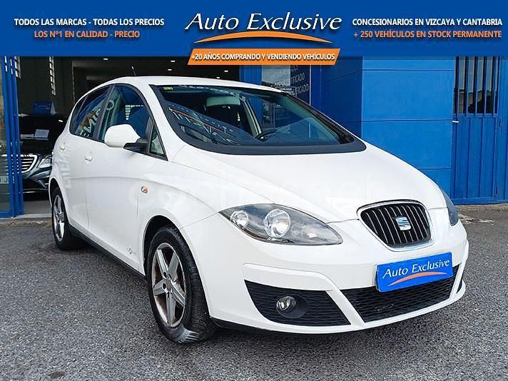 Usado Seat Altea Style 105 CV (77 kW) 2011 Blanco Monovolumen