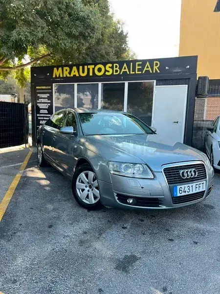 Usado Audi A6 177 CV (130 kW) 2006 Gris / plata Familiar