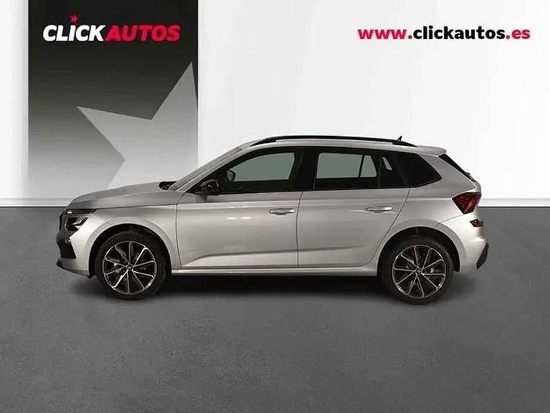 Usado Skoda Kamiq Sport 116 CV (85 kW) 2025 Plateado SUV