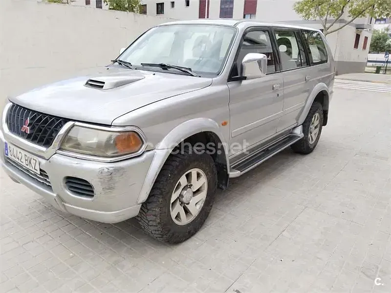 Usado Mitsubishi Montero Sport 99 CV (72 kW) 2001 Gris / plata SUV