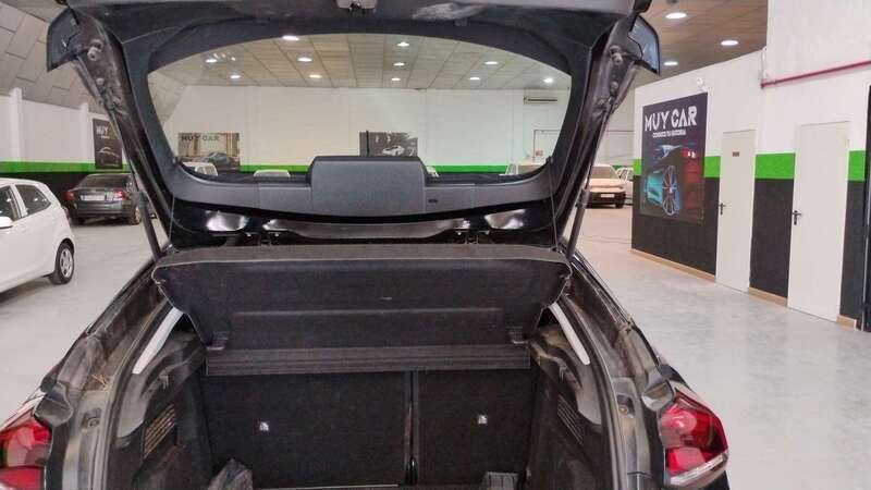Negro Usado 2022 Citroën C4 Live Utilitario | 15.490 € (Un poco caro) - Imagen 1/1
