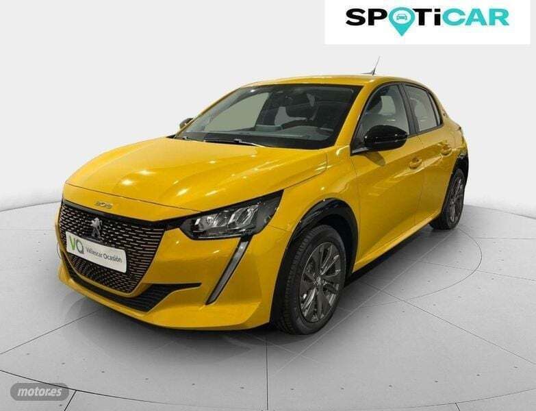 Amarillo Usado 2023 Peugeot 208 Active Utilitario | 19.900 € (Precio justo) - Imagen 1/4