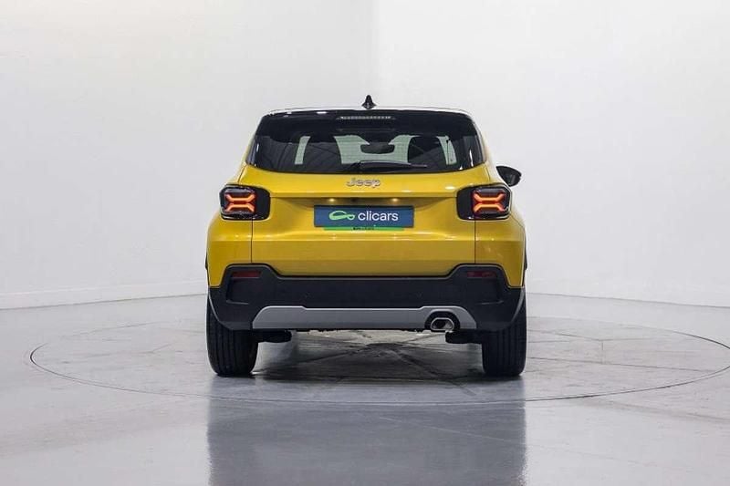 Usado Jeep Avenger Summit 101 CV (74 kW) 2024 Amarillo SUV