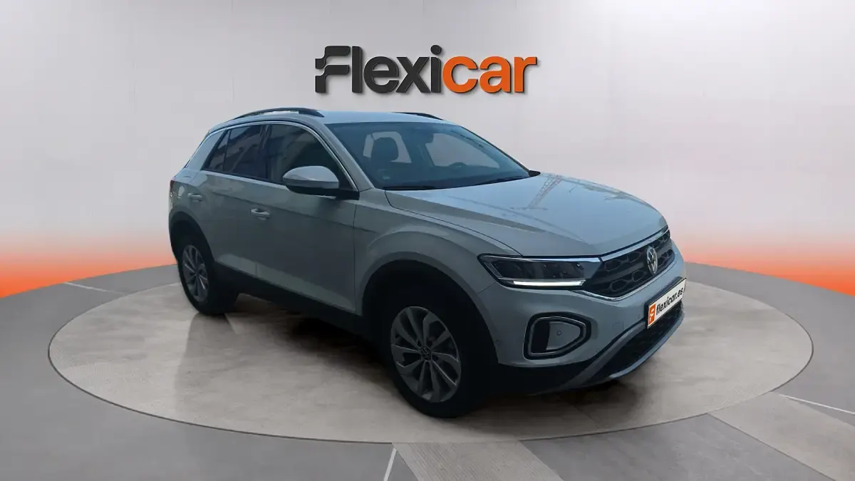 Usado VW T-Roc 116 CV (85 kW) 2025 SUV