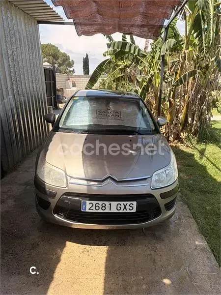 Usado Citroën C4 90 CV (66 kW) 2010 Beige Berlina