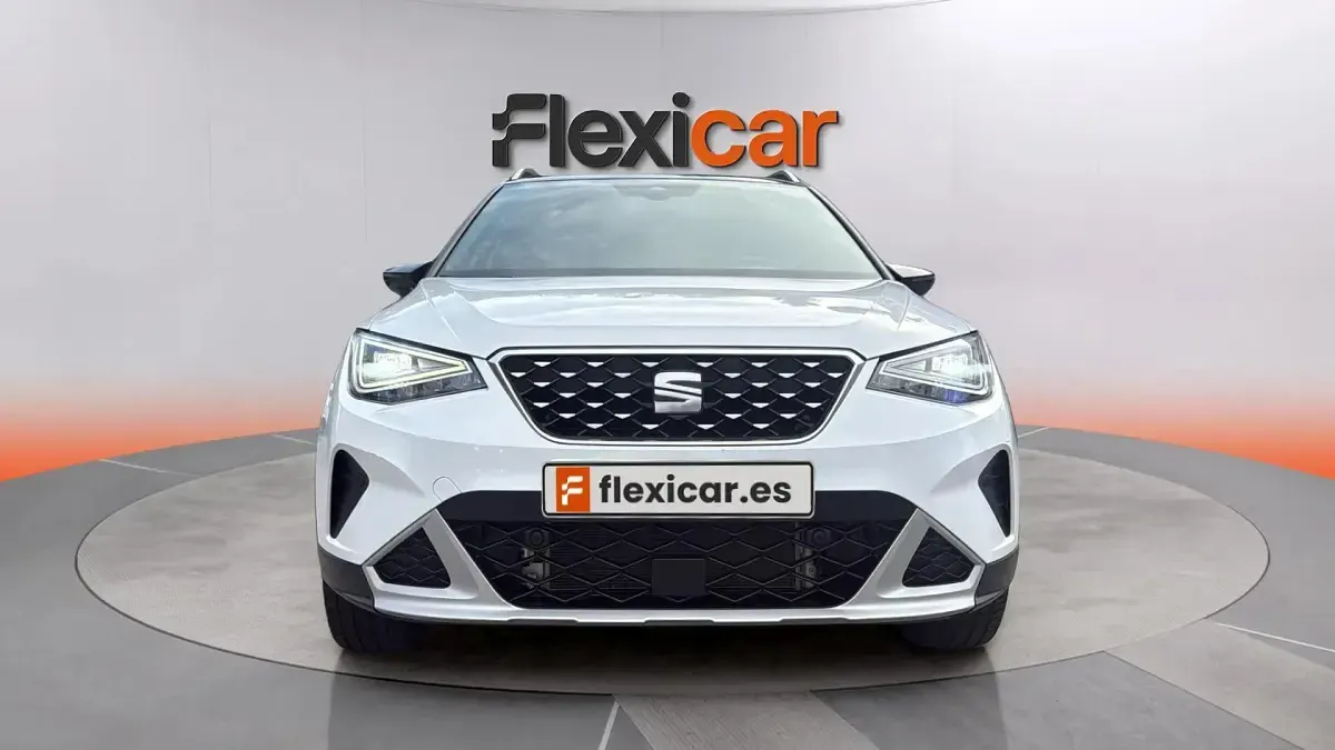 Usado Seat Arona 150 CV (110 kW) 2024 Blanco SUV