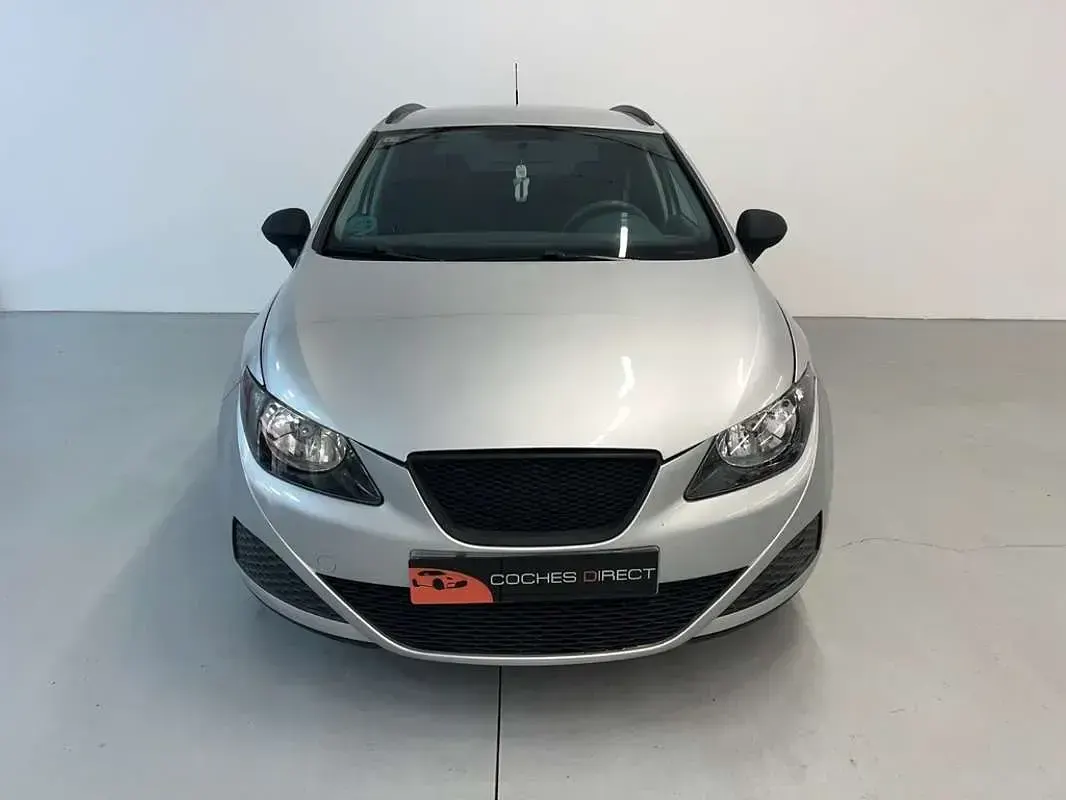 Usado Seat Ibiza ST Reference 86 CV (63 kW) 2012 Gris Familiar