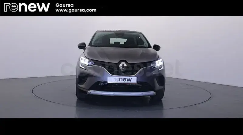 Usado Renault Captur Equilibre 90 CV (66 kW) 2024 Gris / plata SUV