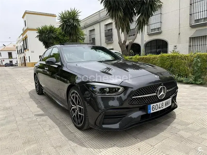 Usado Mercedes C220 200 CV (147 kW) 2024 Negro Berlina