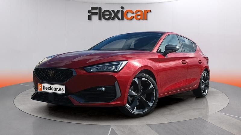 Usado Cupra Leon 150 CV (110 kW) 2023 Rojo Berlina