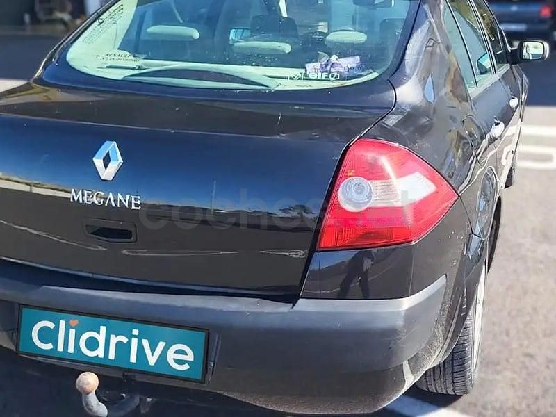 Usado Renault Mégane II Dynamique 110 CV (80 kW) 2005 Negro Berlina