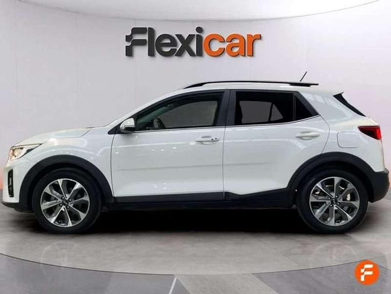 Usado Kia Stonic 110 CV (80 kW) 2018 Blanco SUV