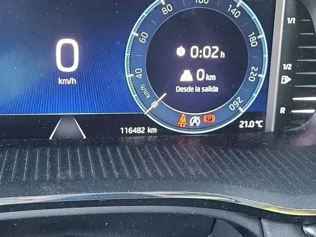 Usado Skoda Octavia 110 CV (80 kW) 2021 Blanco Familiar
