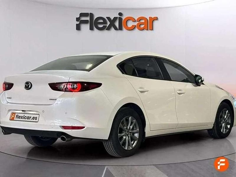 Usado Mazda 3 Prime-Line 140 CV (102 kW) 2025 Blanco Berlina