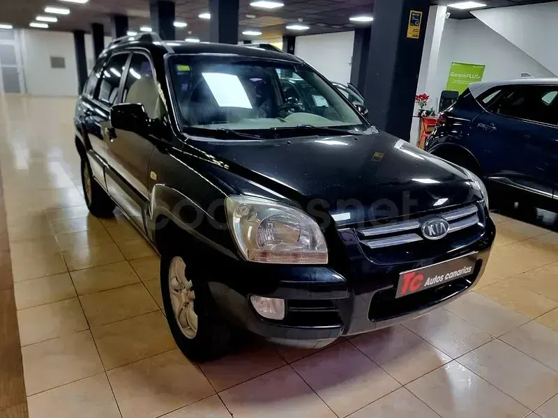 Usado Kia Sportage Active 140 CV (102 kW) 2008 Negro SUV