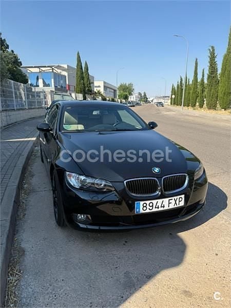 Negro Usado 2007 BMW 320 Cabriolet Descapotable | 12.999 € (Caro) - Imagen 1/4