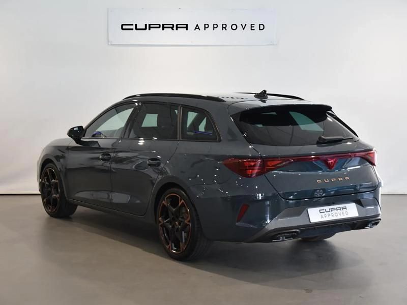Usado Cupra Leon 150 CV (110 kW) 2025 Azul