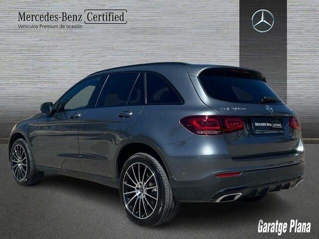 Usado Mercedes GLC300e 306 CV (225 kW) 2020 Gris selenita SUV