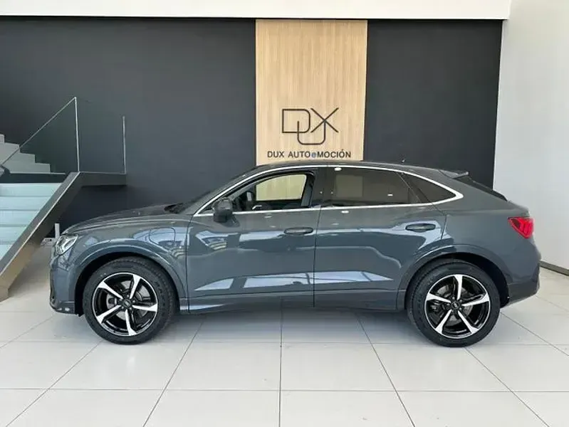 Usado Audi Q3 Sportback 245 CV (180 kW) 2022 Gris / plata SUV