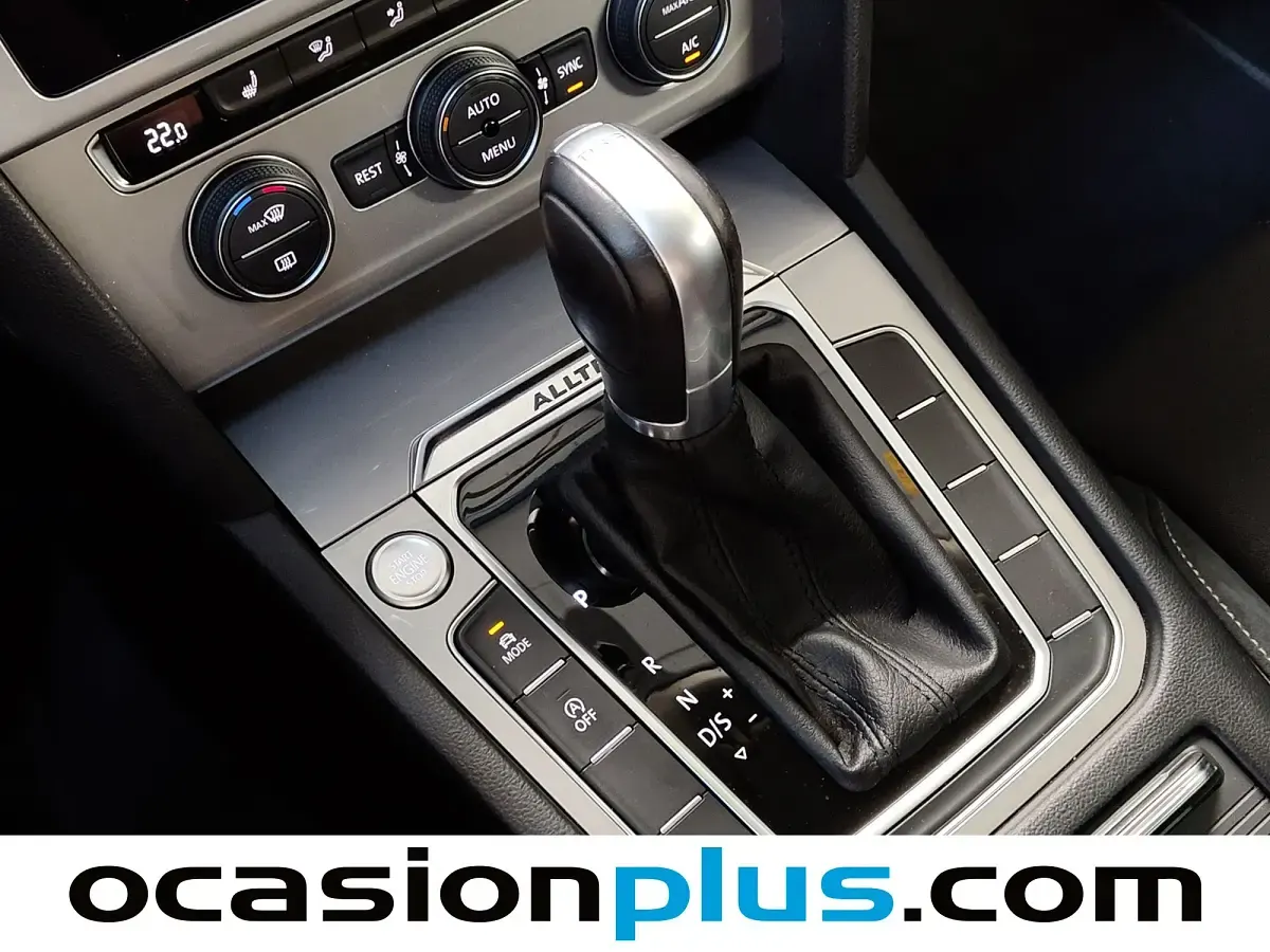 Usado VW Passat 220 CV (161 kW) 2018 Berlina