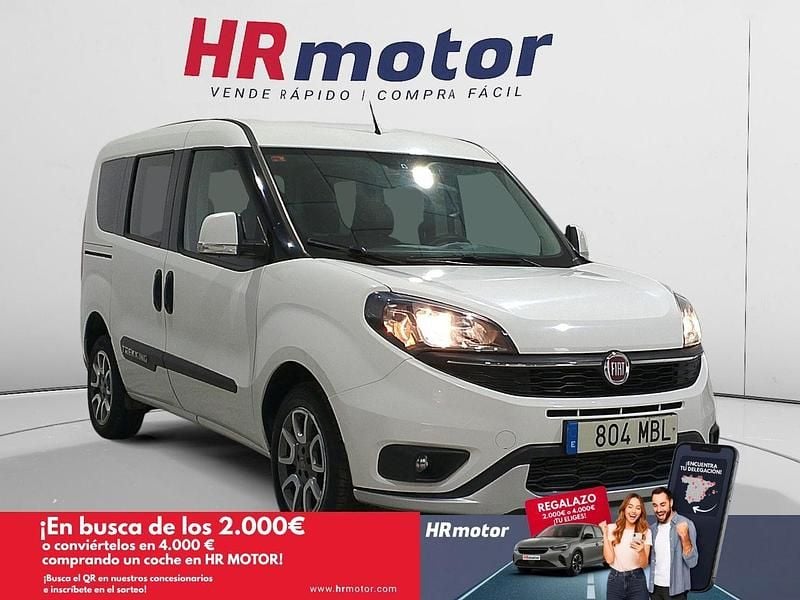 Blanco Usado 2022 Fiat Doblò Trekking Monovolumen | 17.890 € (Precio justo) - Imagen 1/3