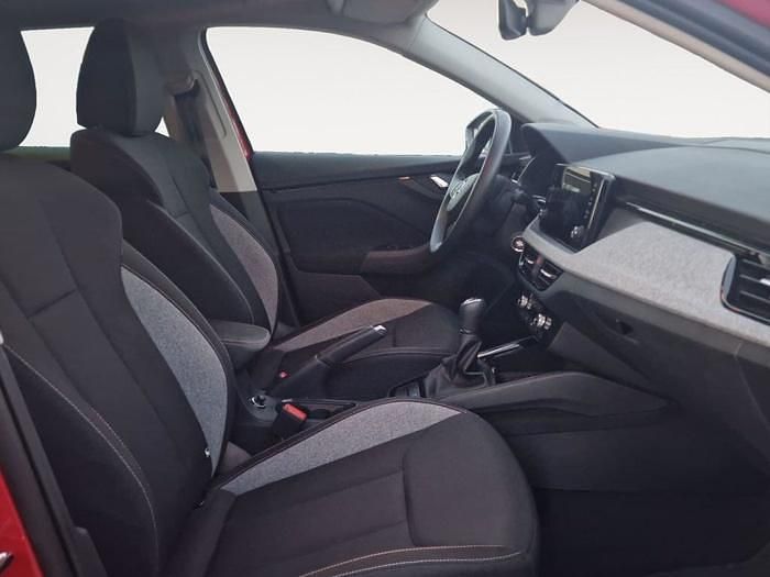 Usado Skoda Scala Selection 115 CV (84 kW) 2025 Rojo Utilitario