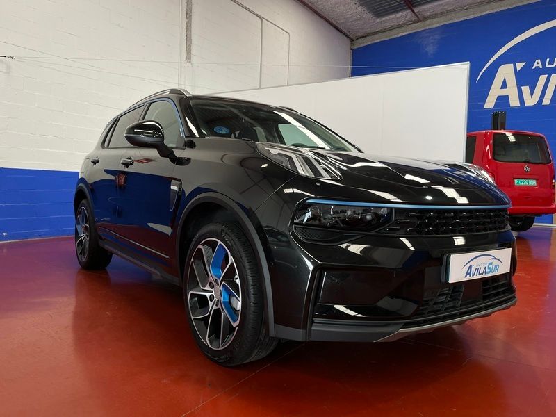 Negro Usado 2022 Lynk & Co 01 SUV | 33.900 € - Imagen 1/4