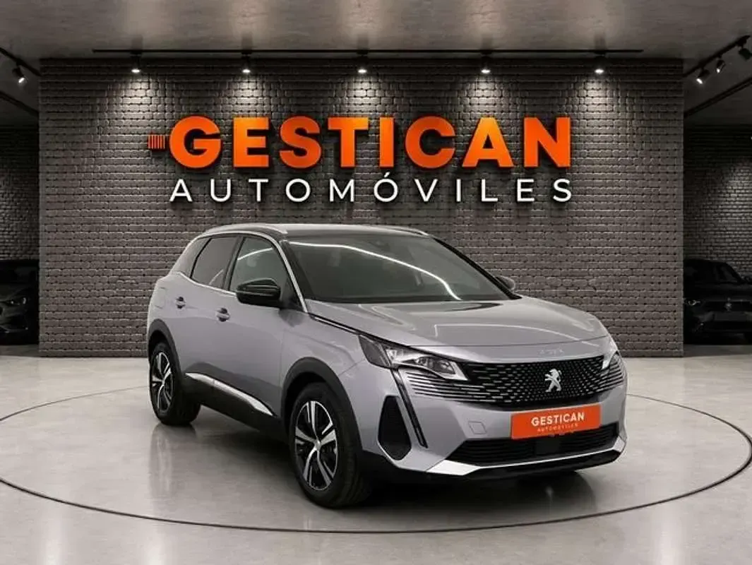 Usado Peugeot 3008 GT 300 CV (220 kW) 2022 Gris SUV