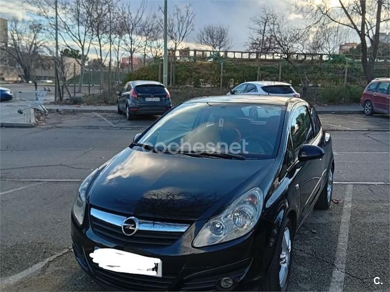 Usado Opel Corsa 90 CV (66 kW) 2007 Negro Berlina