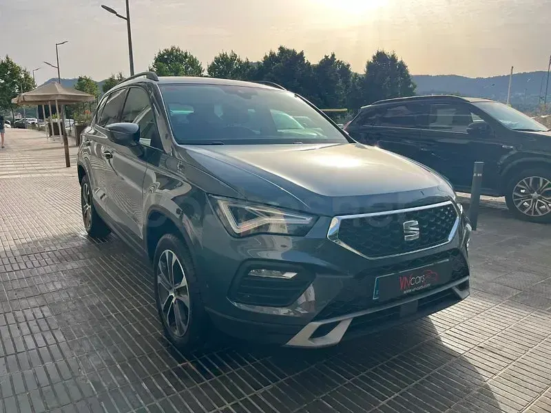 Usado Seat Ateca Style 150 CV (110 kW) 2021 Azul SUV