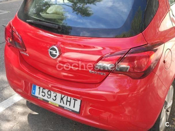 Usado Opel Corsa Selective 90 CV (66 kW) 2018 Rojo Utilitario