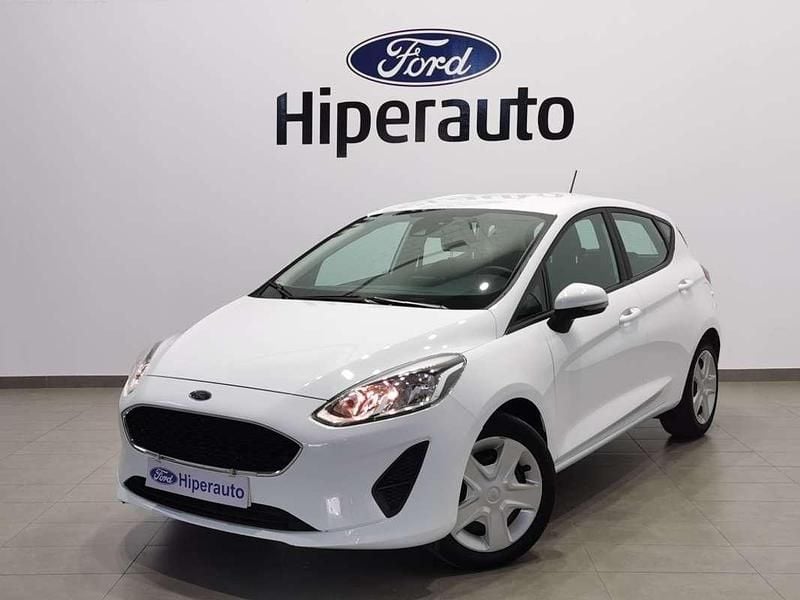 Usado Ford Fiesta Trend 101 CV (74 kW) 2019 Blanco Utilitario