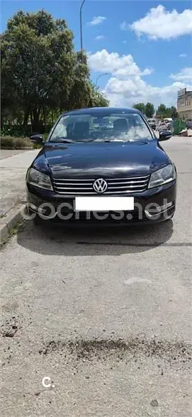 Usado VW Passat Highline 140 CV (102 kW) 2011 Negro Berlina