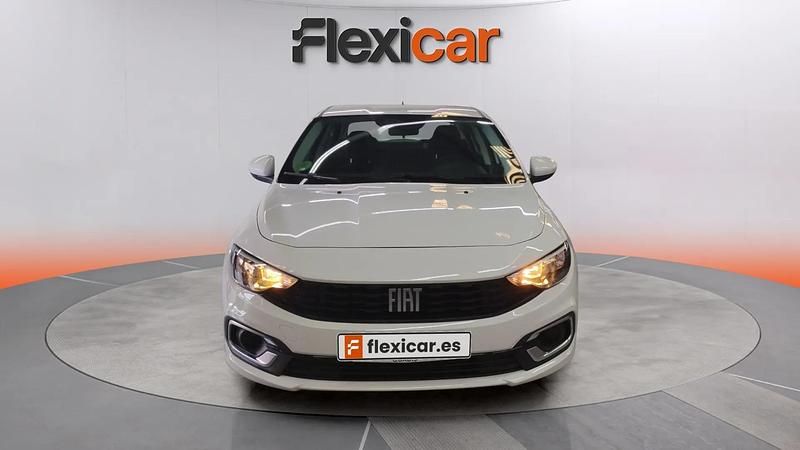 Usado Fiat Tipo 131 HP (96 kW) 2024 Branco Sedan