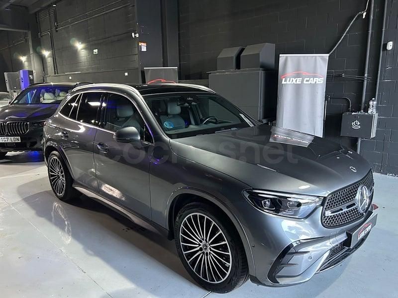 Usado Mercedes GLC220 197 CV (144 kW) 2023 Gris / plata SUV