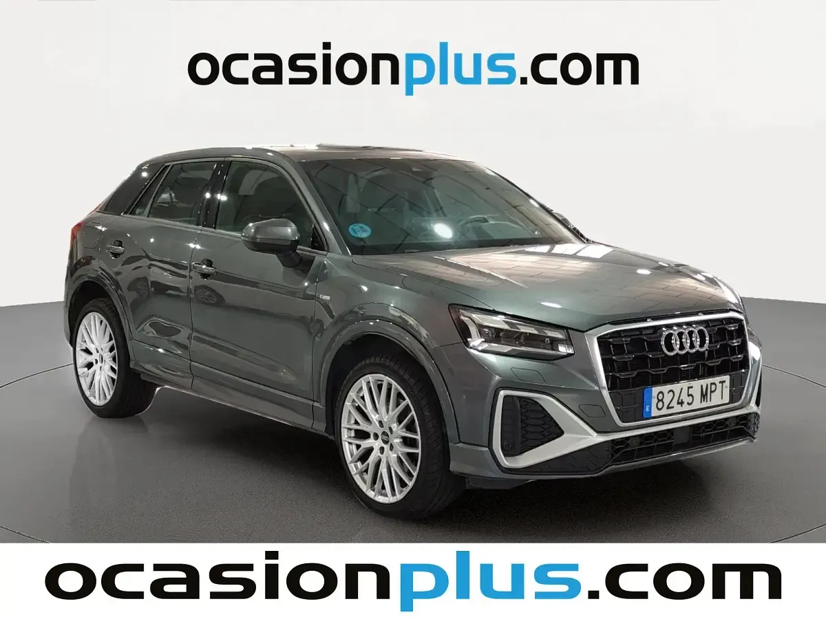 Usado Audi Q2 S-Line 150 CV (110 kW) 2024 Gris SUV
