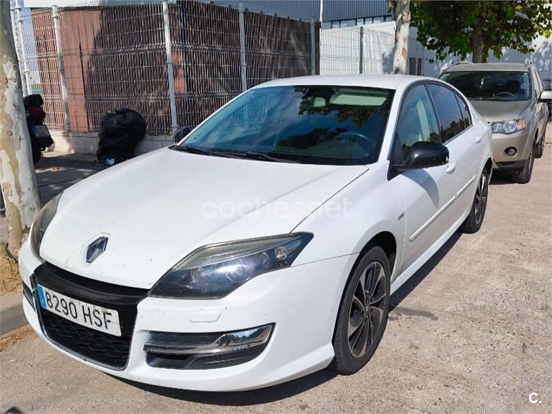 Blanco Usado 2013 Renault Laguna III Bose Edition Berlina | 7500 € - Imagen 1/4