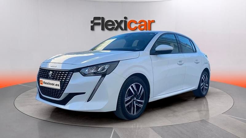 Usado Peugeot 208 Allure 101 CV (74 kW) 2020 Blanco Utilitario