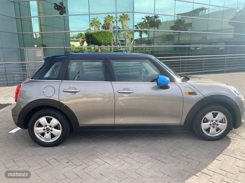 Usado Mini One D 95 CV (69 kW) 2019 Gris Utilitario