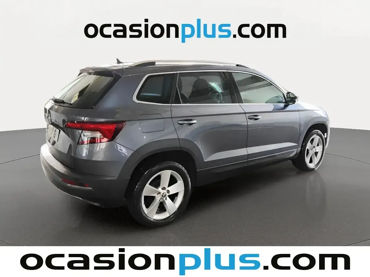 Usado Skoda Karoq Ambition 115 CV (84 kW) 2020 Gris SUV