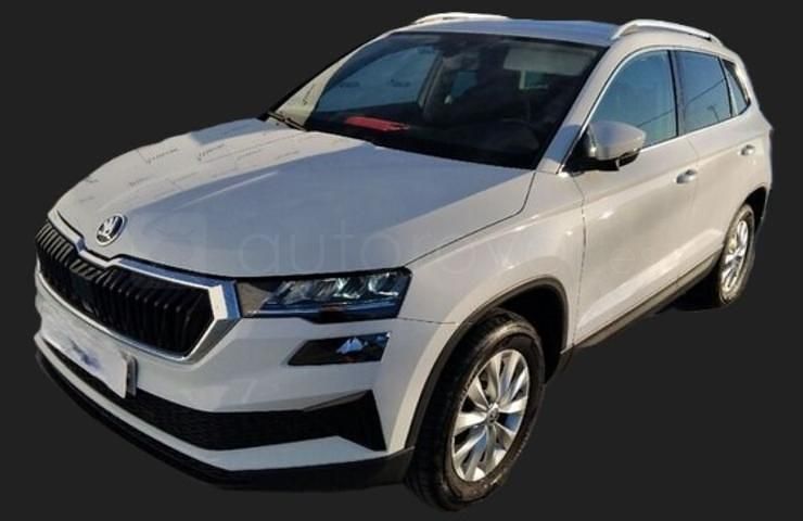 Usado Skoda Karoq Ambition 150 CV (110 kW) 2022 Azul SUV