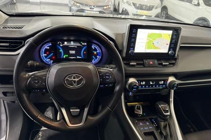 Usado Toyota RAV4 Advance 218 CV (160 kW) 2020 Gris SUV