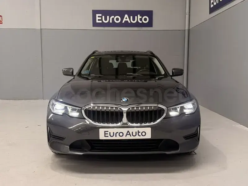 Usado BMW 320e 190 CV (139 kW) 2021 Gris / plata Familiar