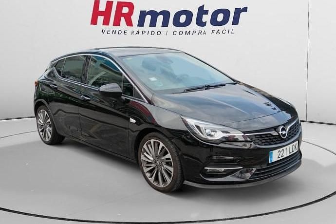 Usado Opel Astra Elegance 145 CV (106 kW) 2019