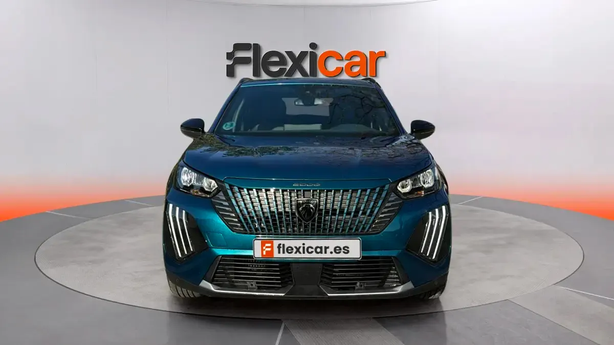 Usado Peugeot 2008 Allure 101 CV (74 kW) 2025 Azul SUV