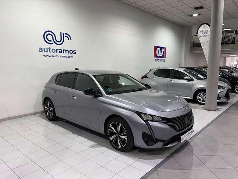 Usado Peugeot 308 Allure 131 CV (96 kW) 2023 Gris Utilitario
