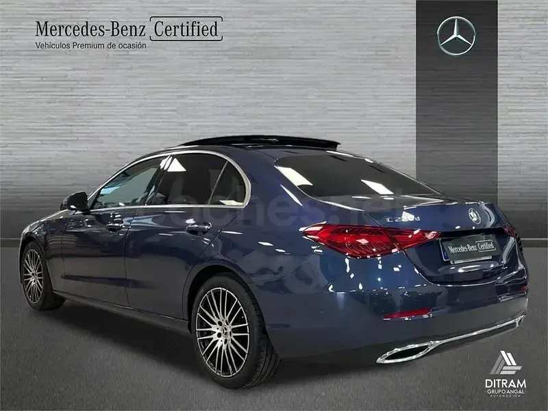 Usado Mercedes C220 200 CV (147 kW) 2024 Azul Berlina