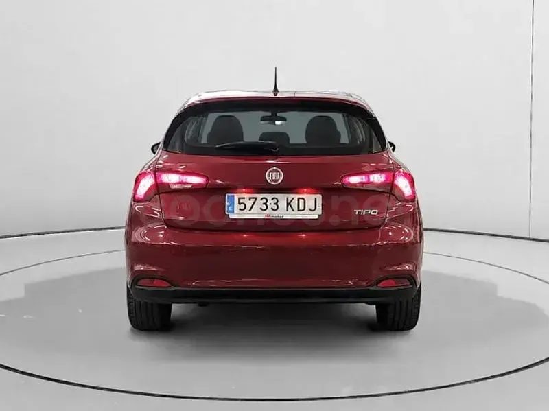 Usado Fiat Tipo Lounge 120 CV (88 kW) 2017 Rojo Berlina