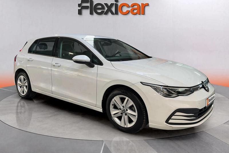 Blanco Usado 2021 VW Golf Life Berlina | 14.490 € (Buen precio) - Imagen 1/4