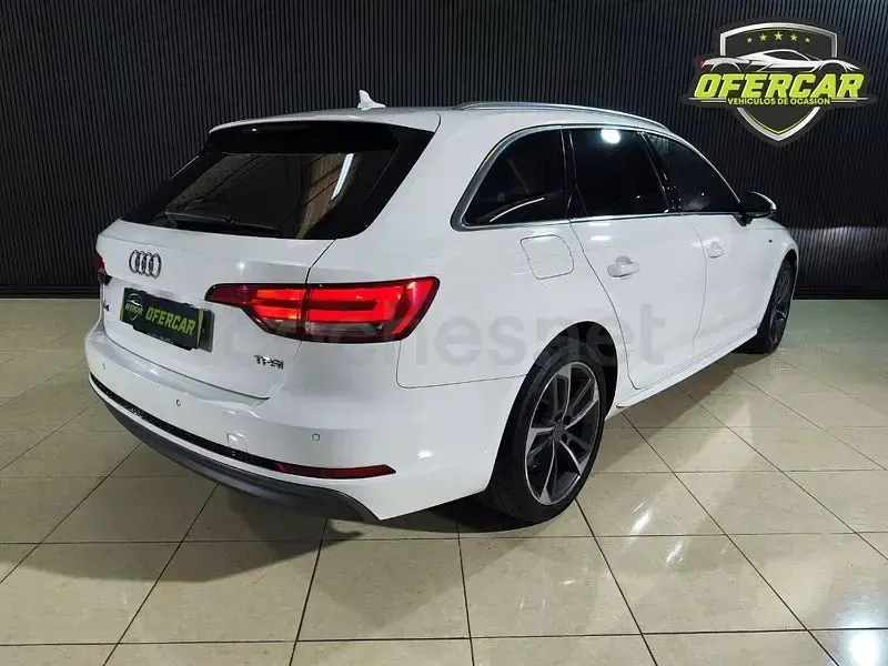 Usado Audi A4 S-Line 150 CV (110 kW) 2017 Blanco Familiar